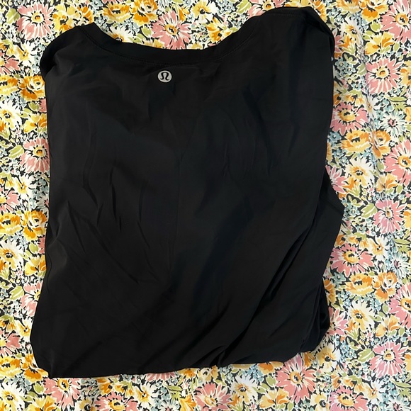 Lululemon black long sleeve - Picture 2 of 4